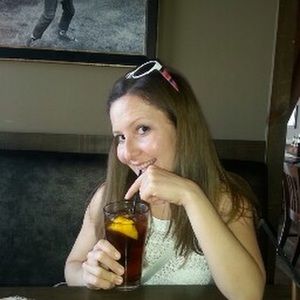 Meet your Posher, Lilia